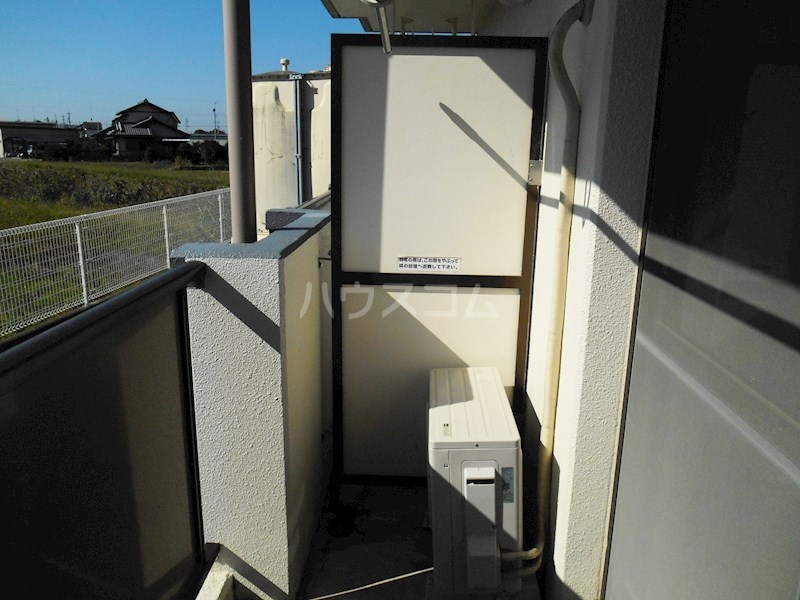 19/28 バルコニー