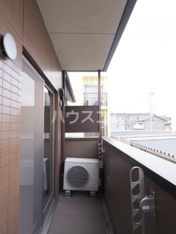 16/25 バルコニー