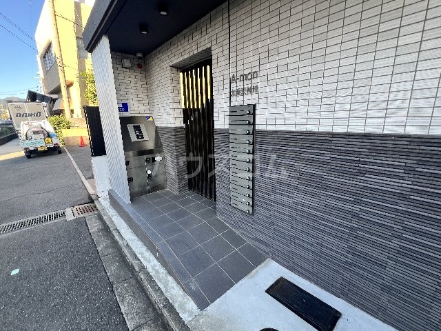 29/30 エントランス