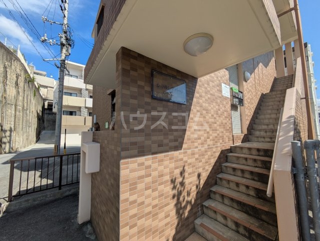 17/24 エントランス