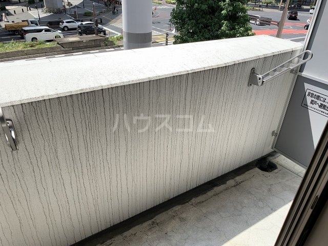 19/30 バルコニー