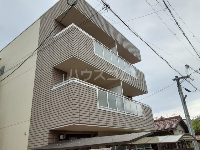 2/30 外観