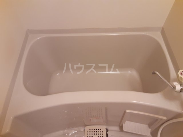 13/30 浴室