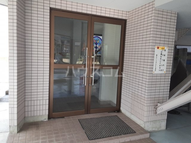 2/7 エントランス