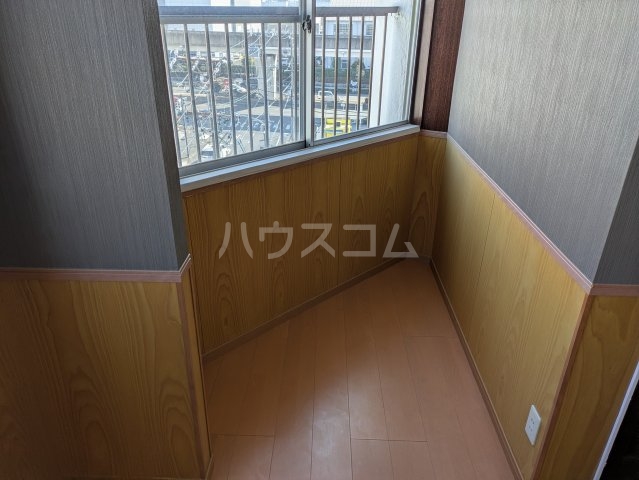 23/30 バルコニー