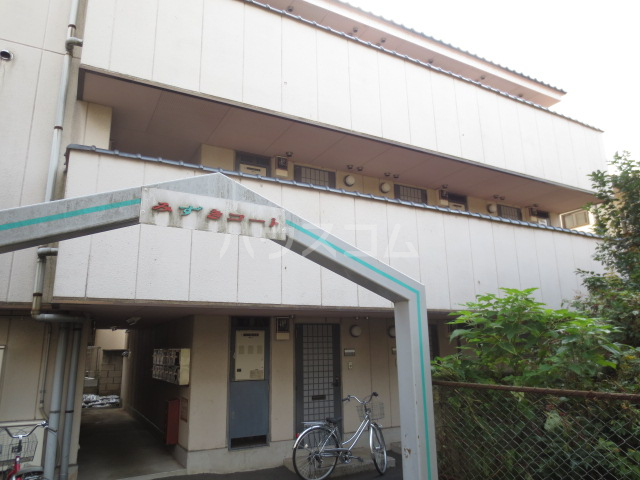 15/24 エントランス