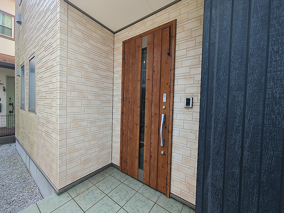 18/29 エントランス