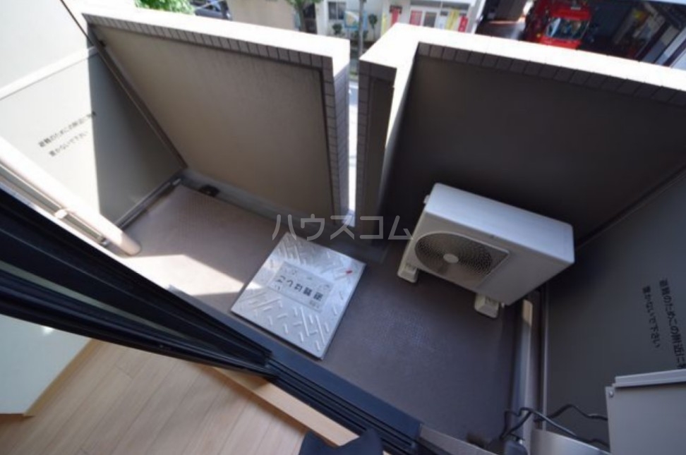 13/16 バルコニー