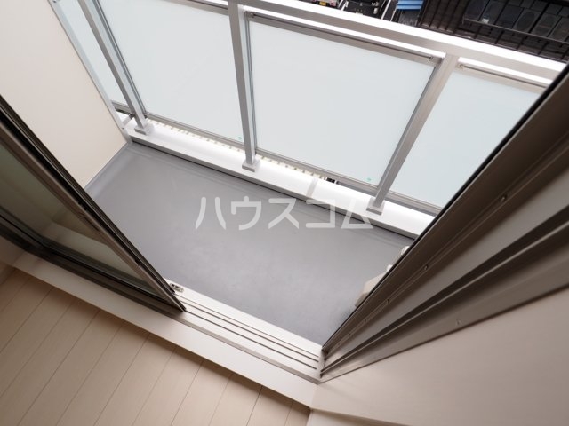 19/30 バルコニー