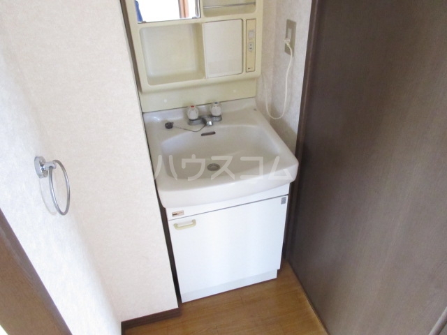 13/30 洗面