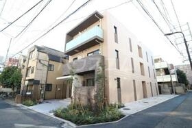 17/23 エントランス