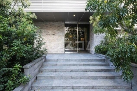 4/5 エントランス