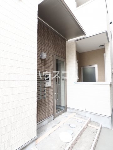 21/25 エントランス