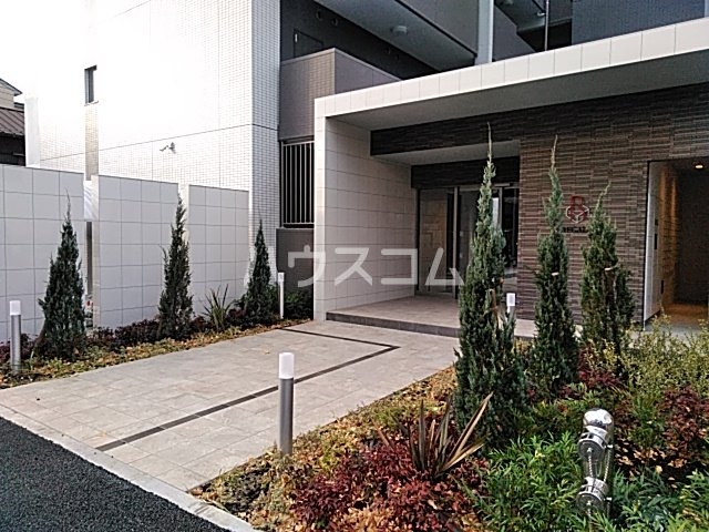 22/29 エントランス