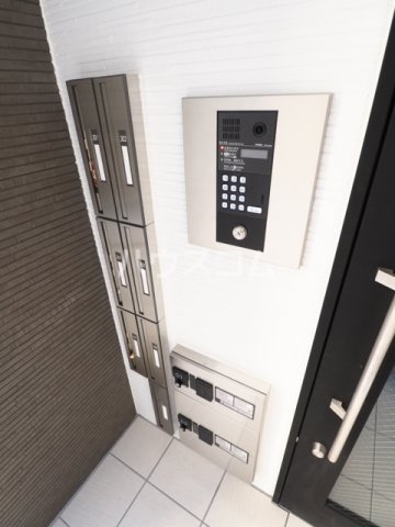 3/8 エントランス