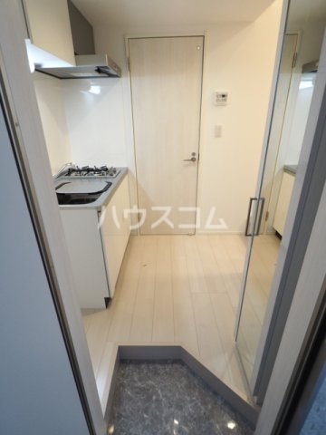 13/30 玄関
