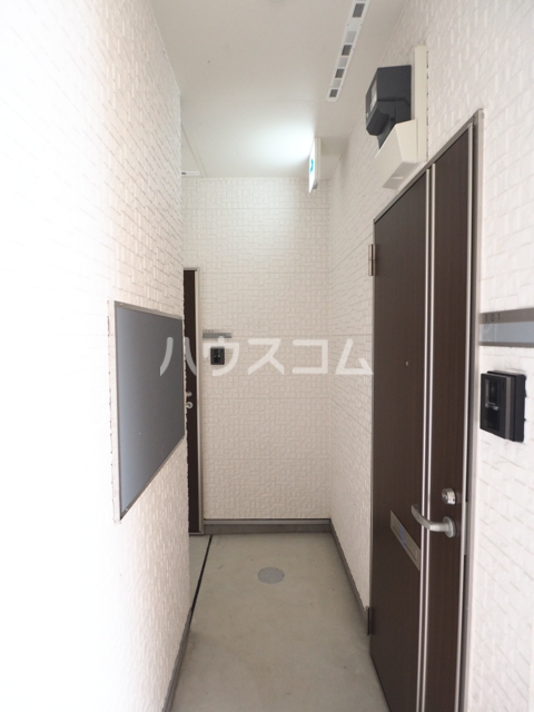29/30 エントランス