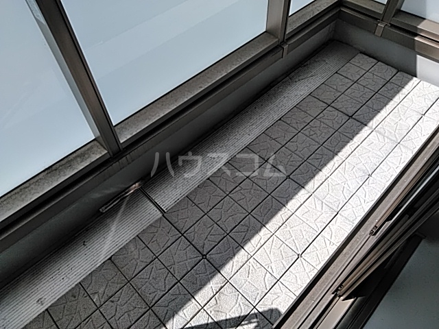 18/30 バルコニー