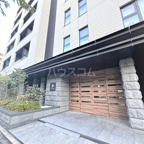 17/22 エントランス