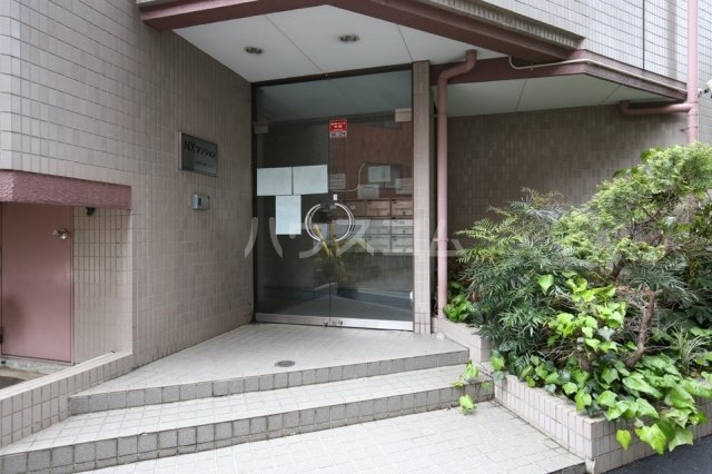 2/11 エントランス