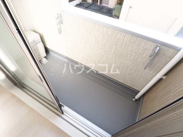 21/26 バルコニー