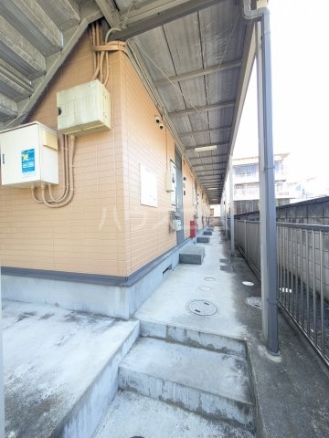 14/23 エントランス