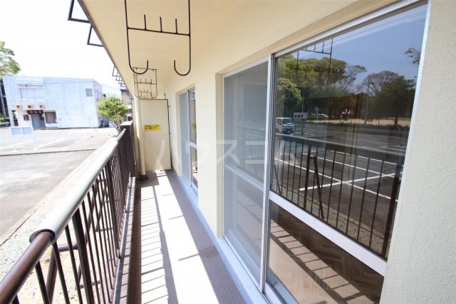 16/20 バルコニー