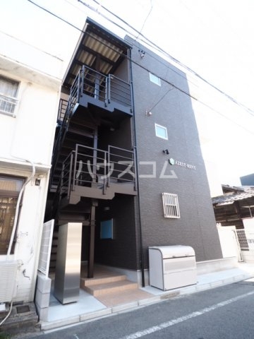 2/30 外観