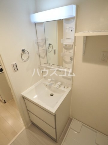 13/30 洗面