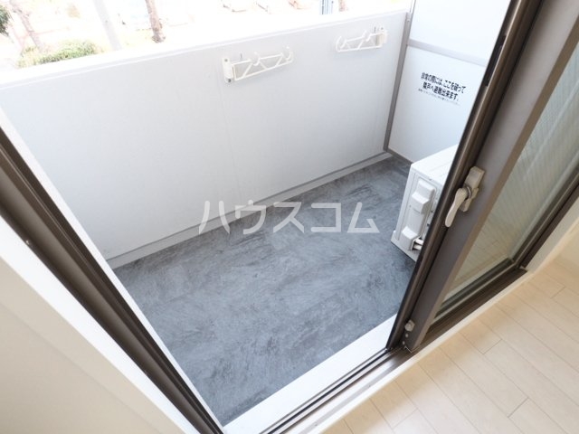 13/22 バルコニー