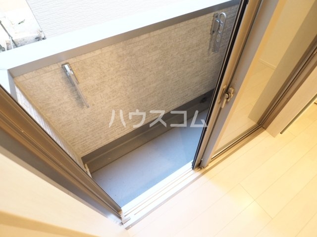 19/30 バルコニー