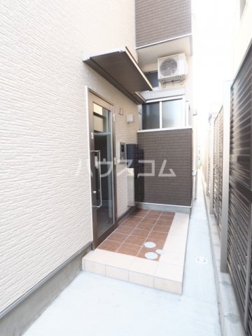 3/4 エントランス