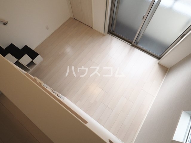 20/30 バルコニー