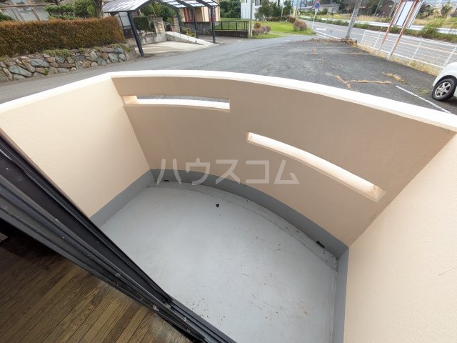 16/23 バルコニー