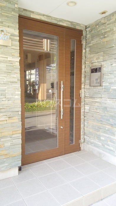 3/10 エントランス