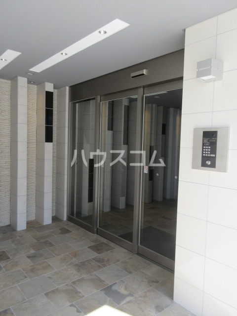 2/8 エントランス