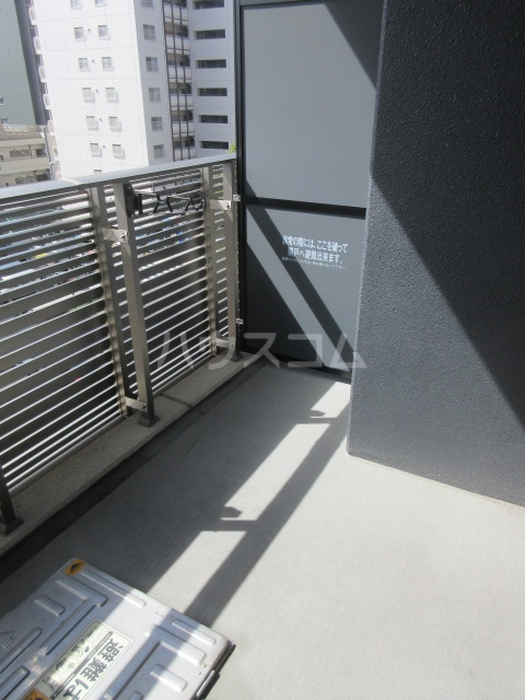 13/27 バルコニー