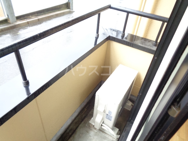 21/30 バルコニー