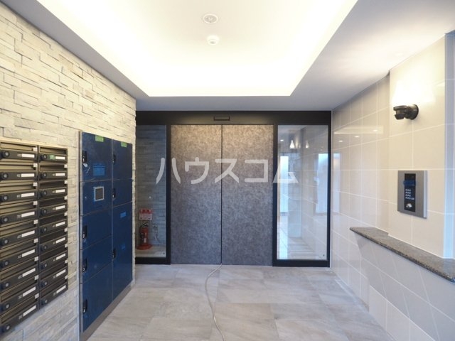 3/4 エントランス