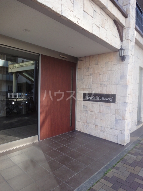 19/22 エントランス
