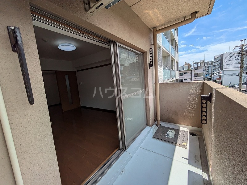 21/30 バルコニー