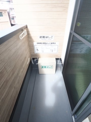 18/30 バルコニー