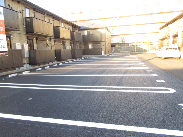 21/25 駐車場
