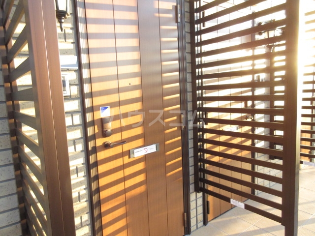 20/25 エントランス