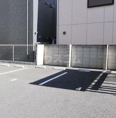 14/24 駐車場