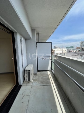 18/30 バルコニー