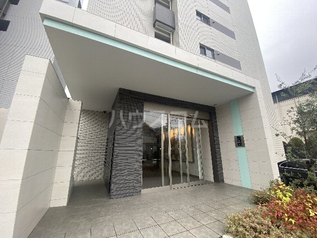 20/28 エントランス