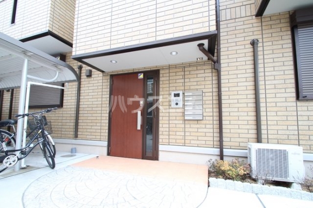 14/21 エントランス