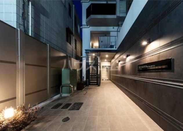 2/11 エントランス