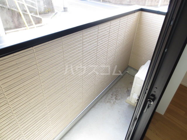 20/30 バルコニー